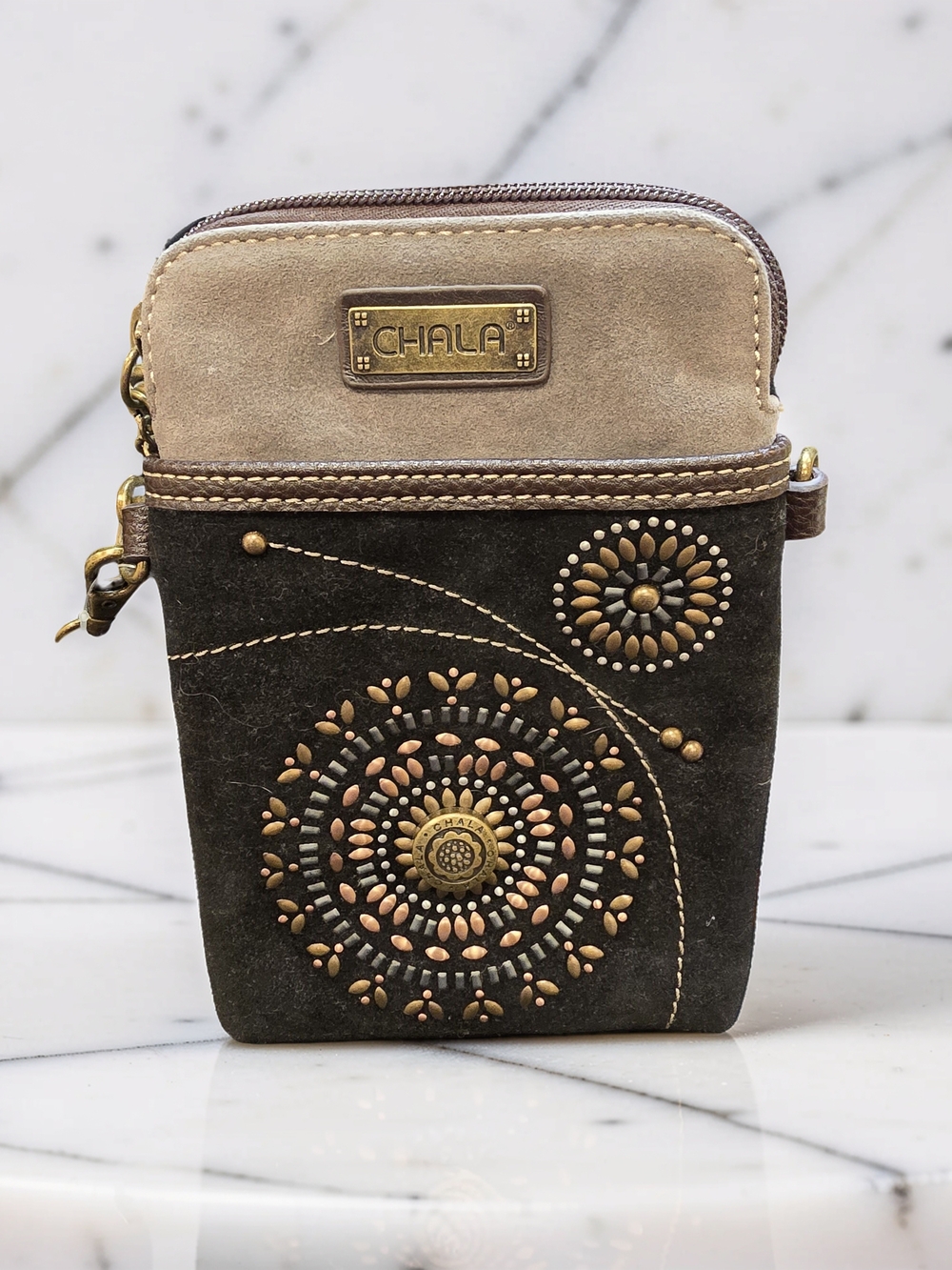 NWT Chala Dazzled Cell Phone Crossbody Purse - Starburst Boho - Picture 2 of 5